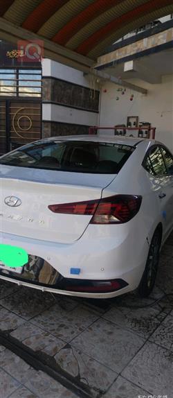 هیوندای ئەلەنترا